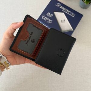 The Sakura Magnetic Wallet